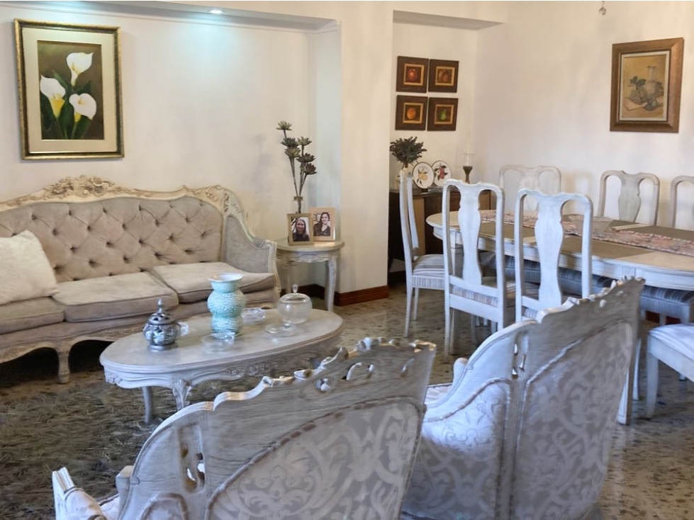 Espacioso apartamento en el Cerro Nutibara — foto 4
