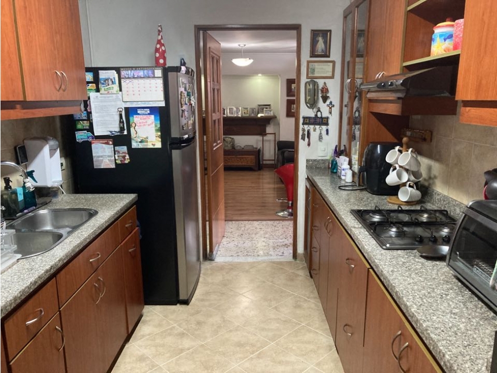 Espacioso apartamento en el Cerro Nutibara — foto 5