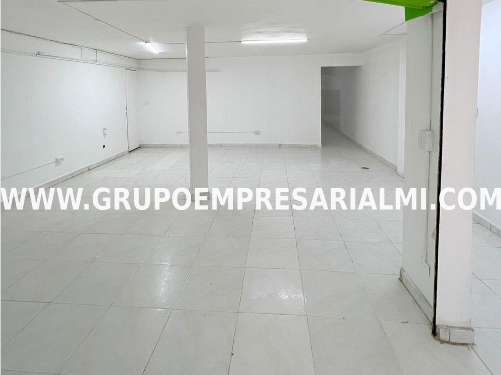 ESPACIOSO LOCAL EN VENTA - SECTOR BELÉN ROSALES COD: 27775 - 3