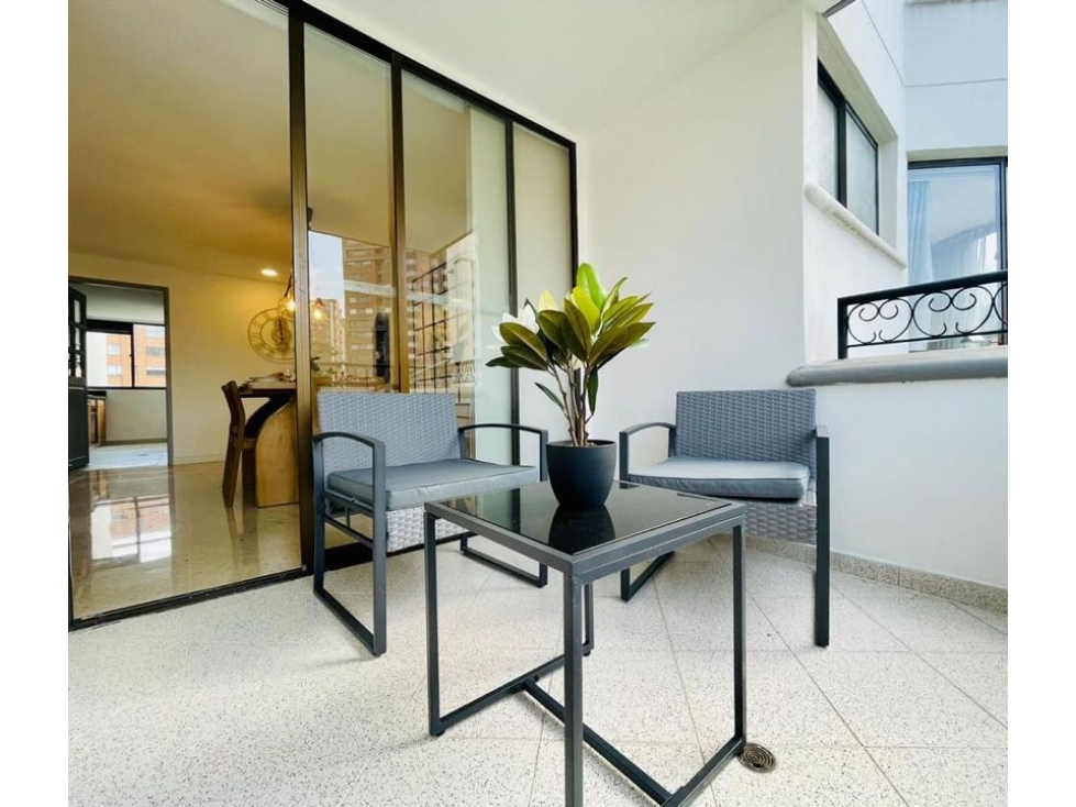 Especial Apartamento En Poblado Piso 11 - Medellín — foto 4