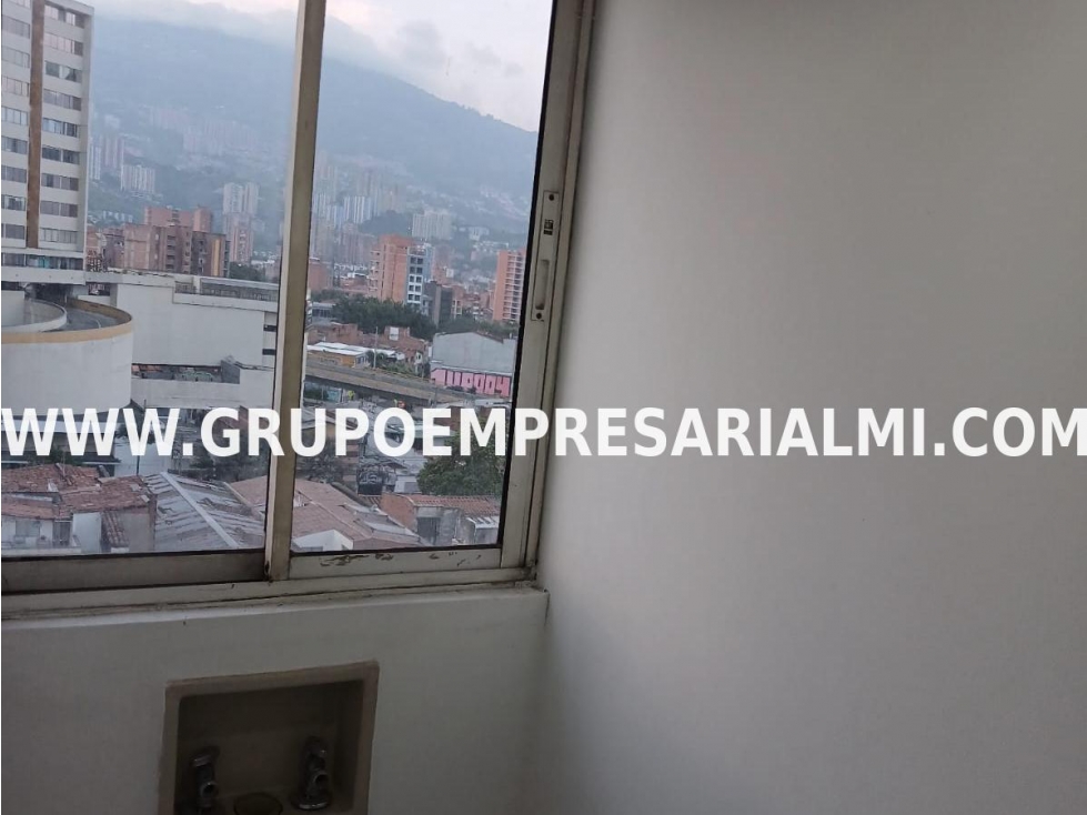 ESPECTACULAR APARTAESTUDIO EN ARRIENDO - LAURELES COD: 30790 — foto 6