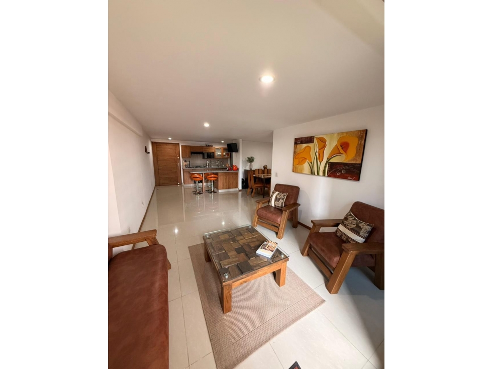 ¡Espectacular apartamento amoblado en Las Lomitas! Piso 12
