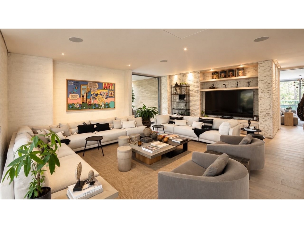 Espectacular apartamento con terrazas en la parte alta del Poblado