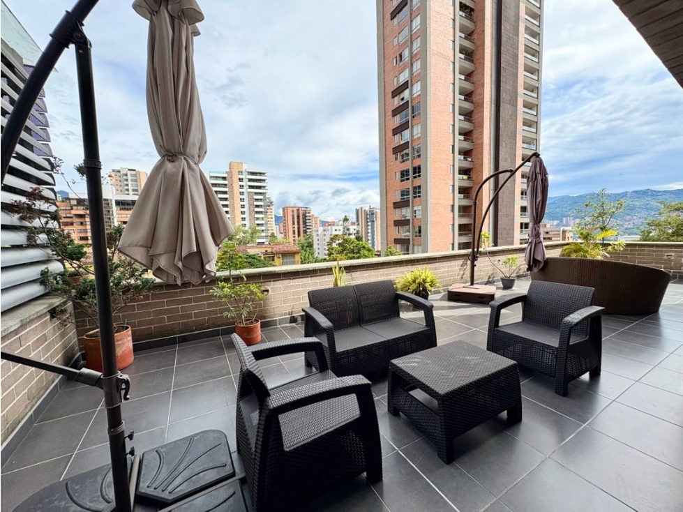 Espectacular apartamento de 174 m² con amplia terraza en Castropol — foto 2