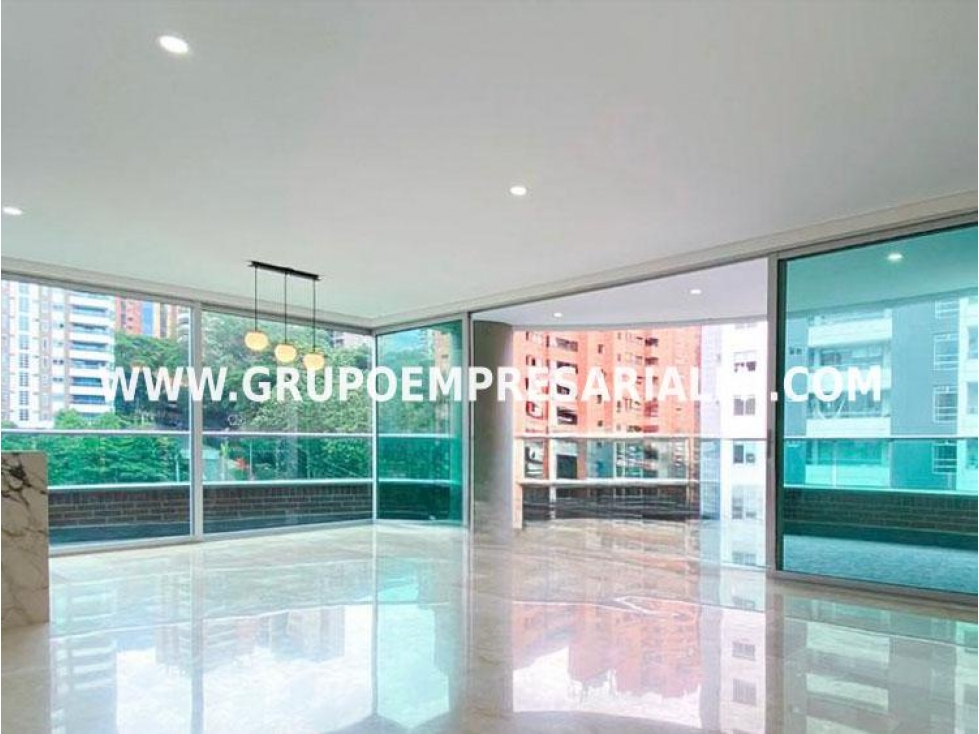 ESPECTACULAR APARTAMENTO DÚPLEX EN VENTA - SECTOR CASTROPOL COD: 33020 — foto 2