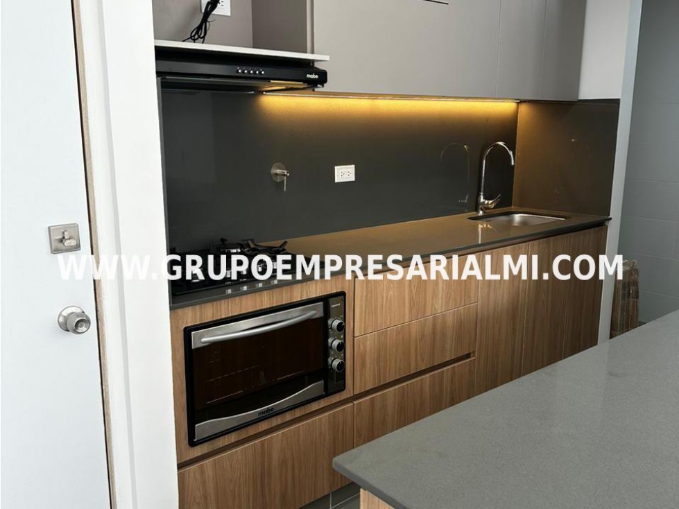 ESPECTACULAR APARTAMENTO EN ARRIENDO - SECTOR CLÍNICA SOMER COD: 30712 — foto 3