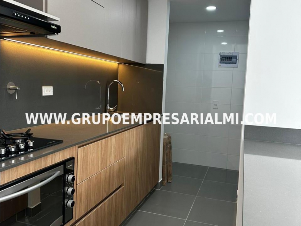 ESPECTACULAR APARTAMENTO EN ARRIENDO - SECTOR CLÍNICA SOMER COD: 30712 — foto 4