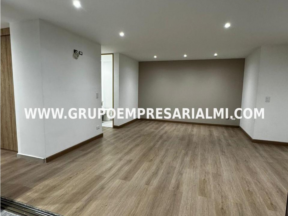 ESPECTACULAR APARTAMENTO EN ARRIENDO - SECTOR LOS BALSOS COD: 31064 — foto 3