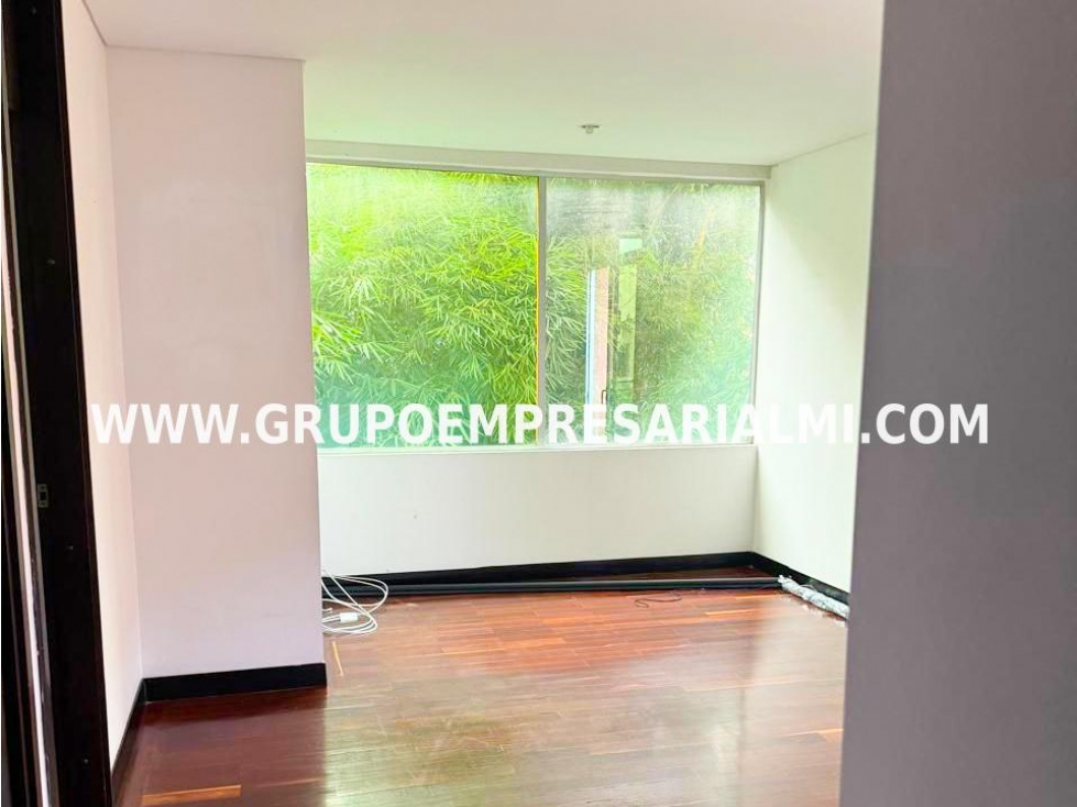 ESPECTACULAR APARTAMENTO EN ARRIENDO - SECTOR EL TESORO COD: 31328 — foto 3