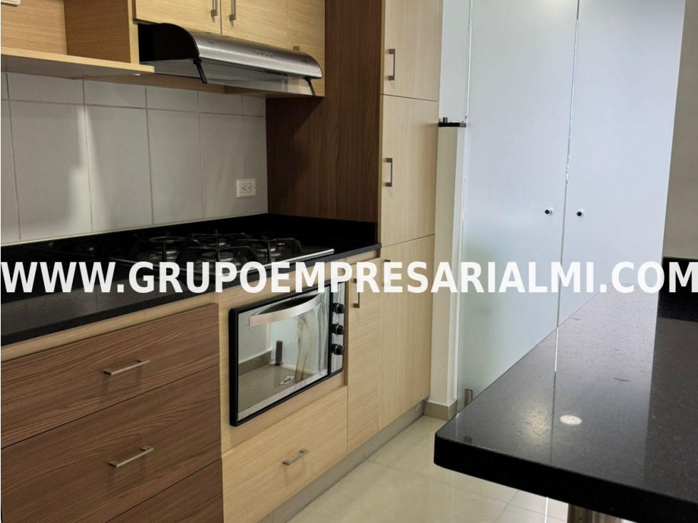 ESPECTACULAR APARTAMENTO EN ARRIENDO - SECTOR MAYORCA COD: 31466 — foto 3