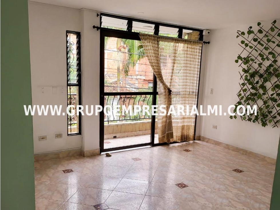 ESPECTACULAR APARTAMENTO EN ARRIENDO - SECTOR SIMÓN BOLÍVAR COD: 31521