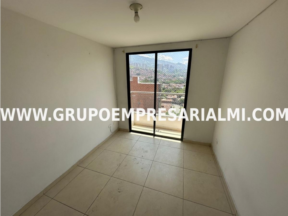 ESPECTACULAR APARTAMENTO EN ARRIENDO - SECTOR LA AMÉRICA COD: 32212 — foto 2