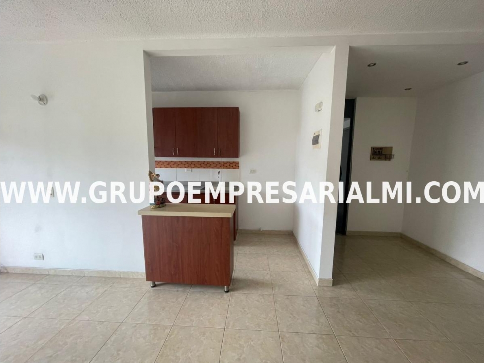 ESPECTACULAR APARTAMENTO EN ARRIENDO - SECTOR LOS COLORES COD: 32275 — foto 2