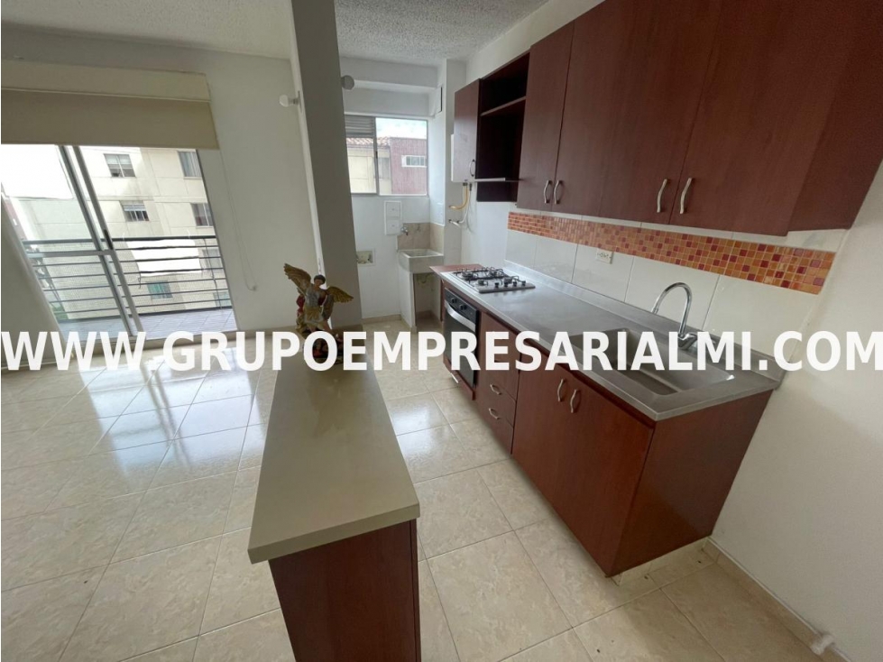 ESPECTACULAR APARTAMENTO EN ARRIENDO - SECTOR LOS COLORES COD: 32275 — foto 5