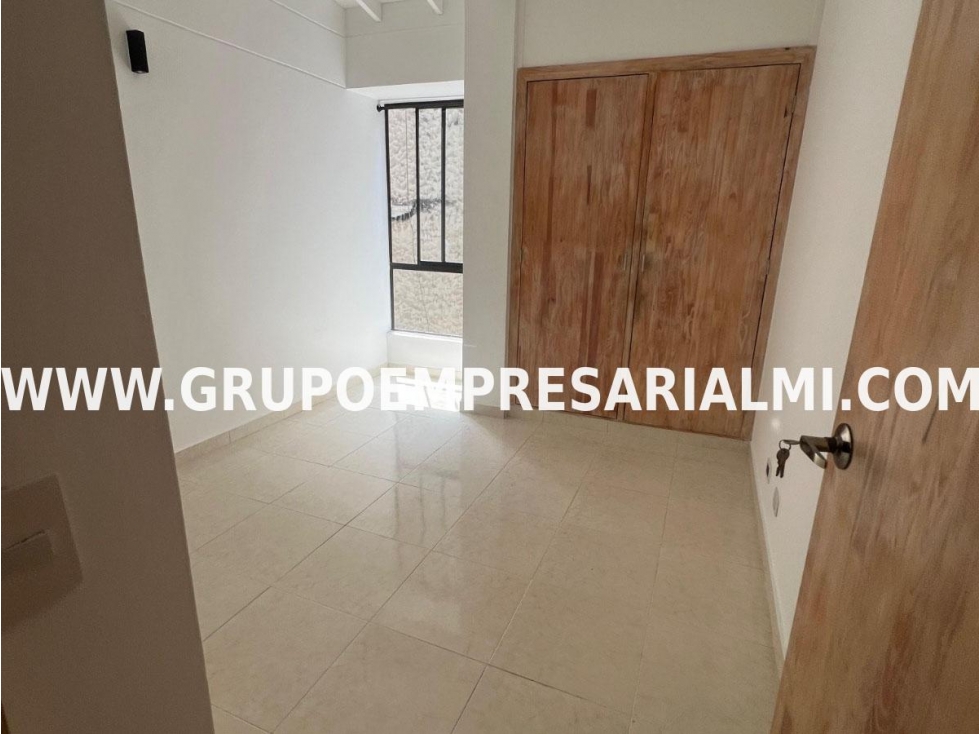 ESPECTACULAR APARTAMENTO EN ARRIENDO - SECTOR LAURELES COD: 32953 — foto 5