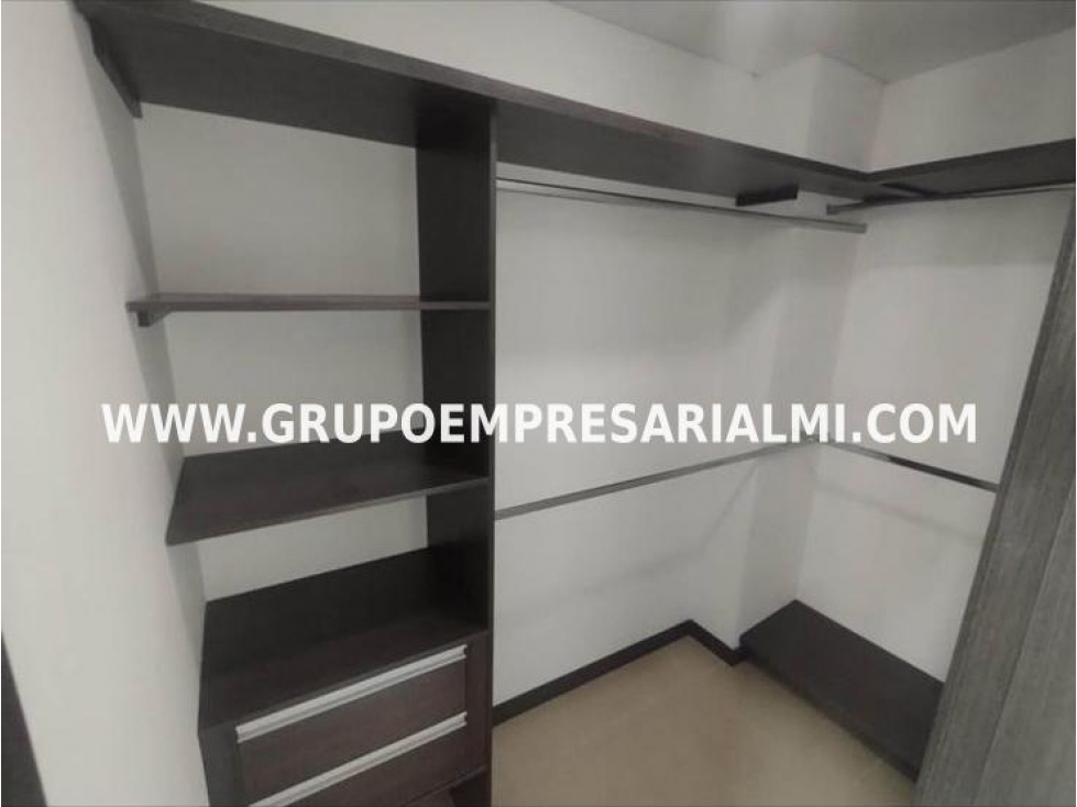 ESPECTACULAR APARTAMENTO EN ARRIENDO - SECTOR LAURELES COD: 33113 — foto 5