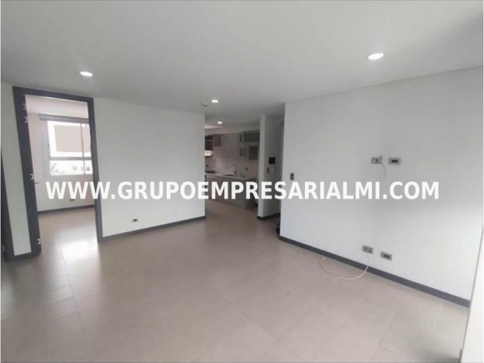 ESPECTACULAR APARTAMENTO EN ARRIENDO - SECTOR LAURELES COD: 33113