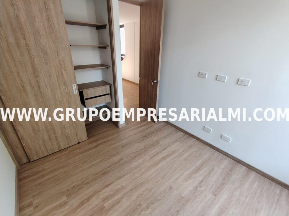 ESPECTACULAR APARTAMENTO EN ARRIENDO - SECTOR SAN BERNARDO COD: 33294 — foto 6