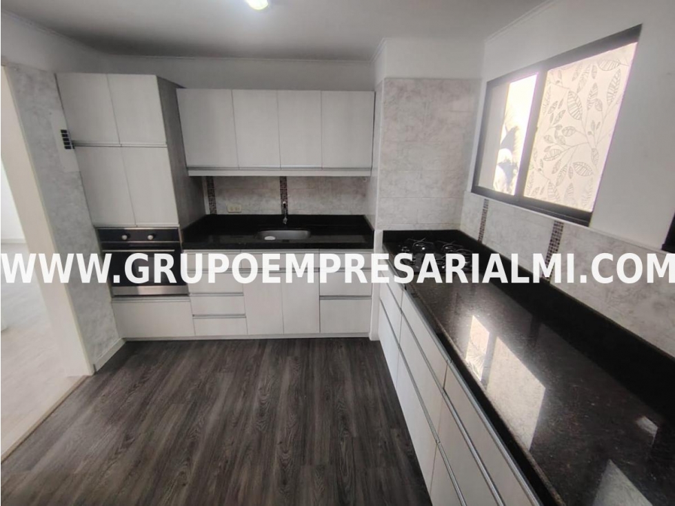 ESPECTACULAR APARTAMENTO EN ARRIENDO ENVIGADO COD: 33976 — foto 3