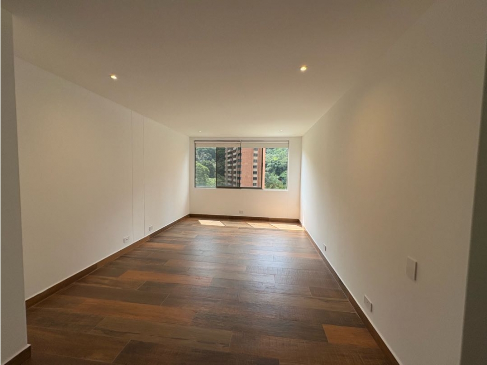 Espectacular apartamento en el poblado de 220 m² sector la Calera — foto 6