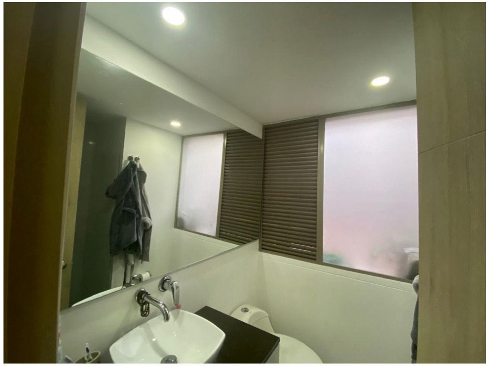 ESPECTACULAR APARTAMENTO EN ENVIGADO SECTOR CUMBRES Y TERRAZA PRIVADA — foto 2