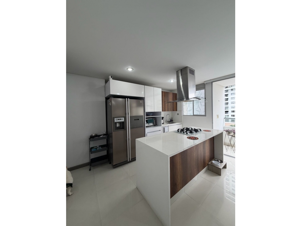Espectacular Apartamento en Itagüí con Excelentes Acabados — foto 6