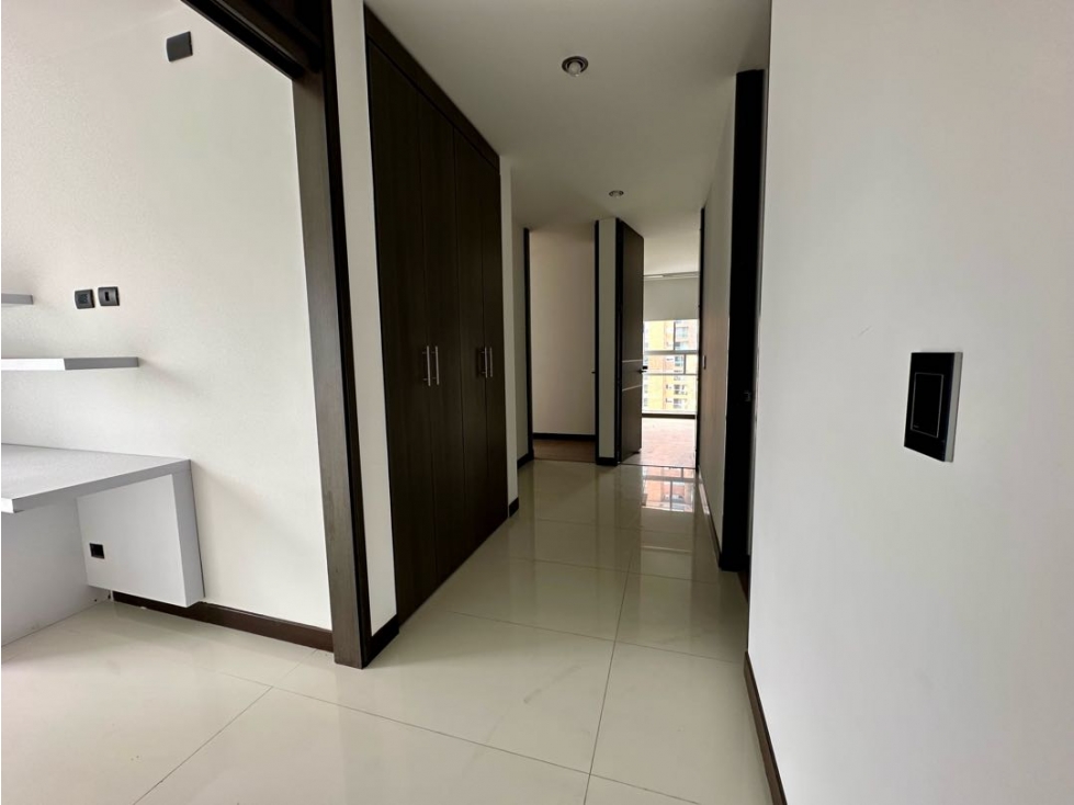 Espectacular Apartamento en pinares para la venta — foto 4