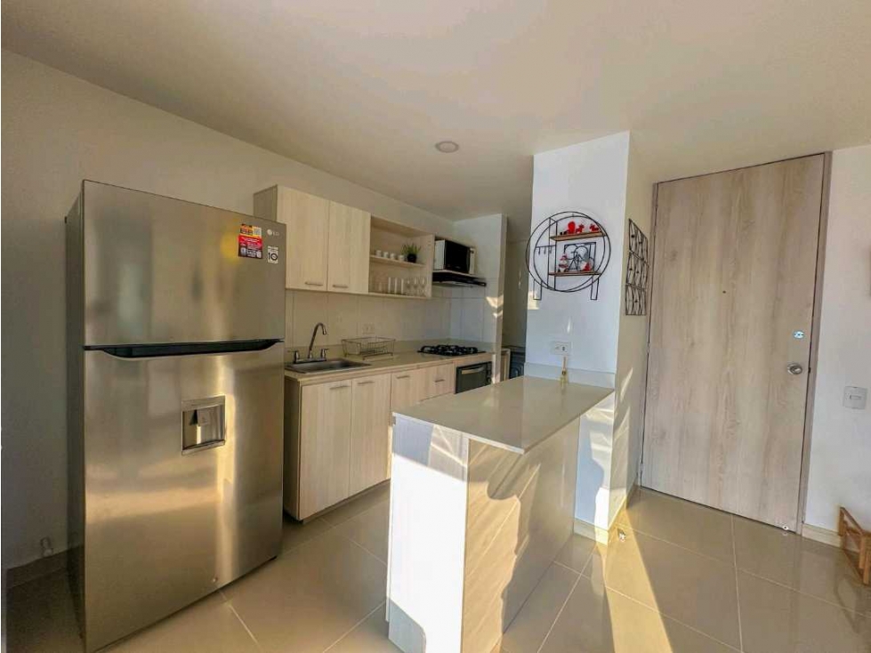 Espectacular apartamento en prados de sabaneta cerca al metro, euro — foto 3