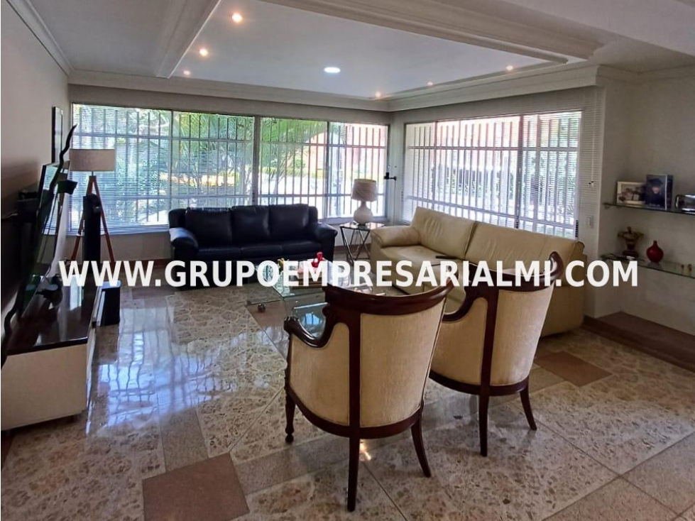 ESPECTACULAR APARTAMENTO EN VENTA - SECTOR LAURELES COD: 30933