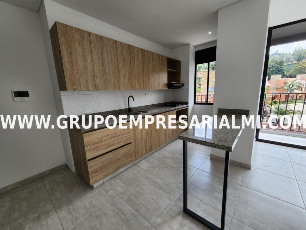 ESPECTACULAR APARTAMENTO EN VENTA - SECTOR EL RETIRO COD: 30062 - 1