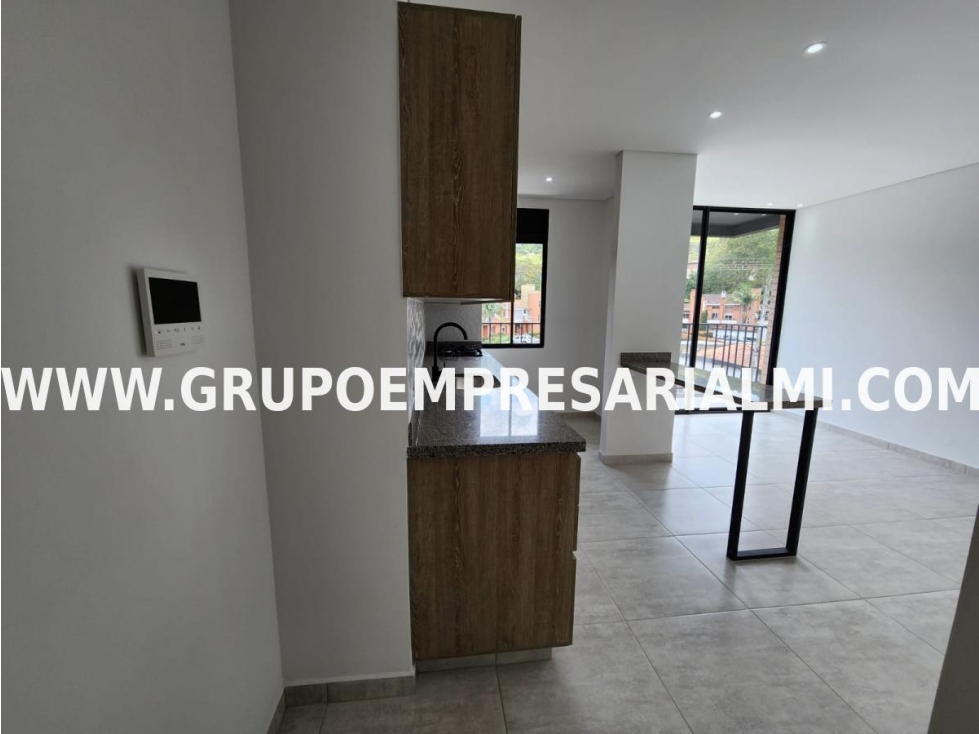 ESPECTACULAR APARTAMENTO EN VENTA - SECTOR EL RETIRO COD: 30062 - 2