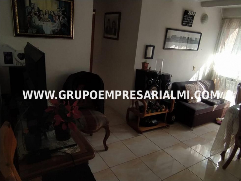 ESPECTACULAR APARTAMENTO EN VENTA - SECTOR LA AURORA COD: 31035 — foto 2