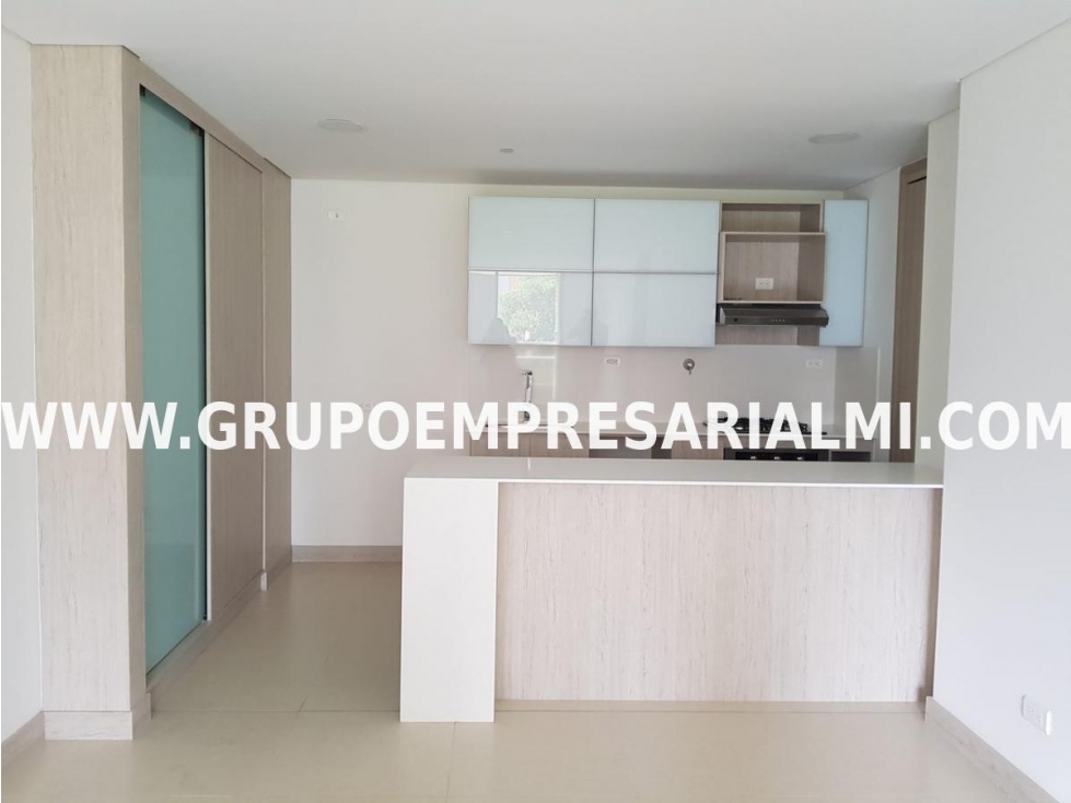 ESPECTACULAR APARTAMENTO EN VENTA - SECTOR LA LINDE COD: 31107