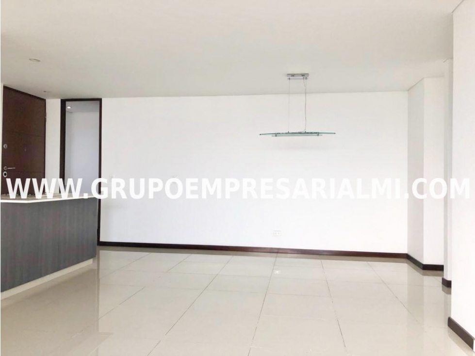 ESPECTACULAR APARTAMENTO EN ARRIENDO - SECTOR EL ESMERALDAL COD: 31424 — foto 3