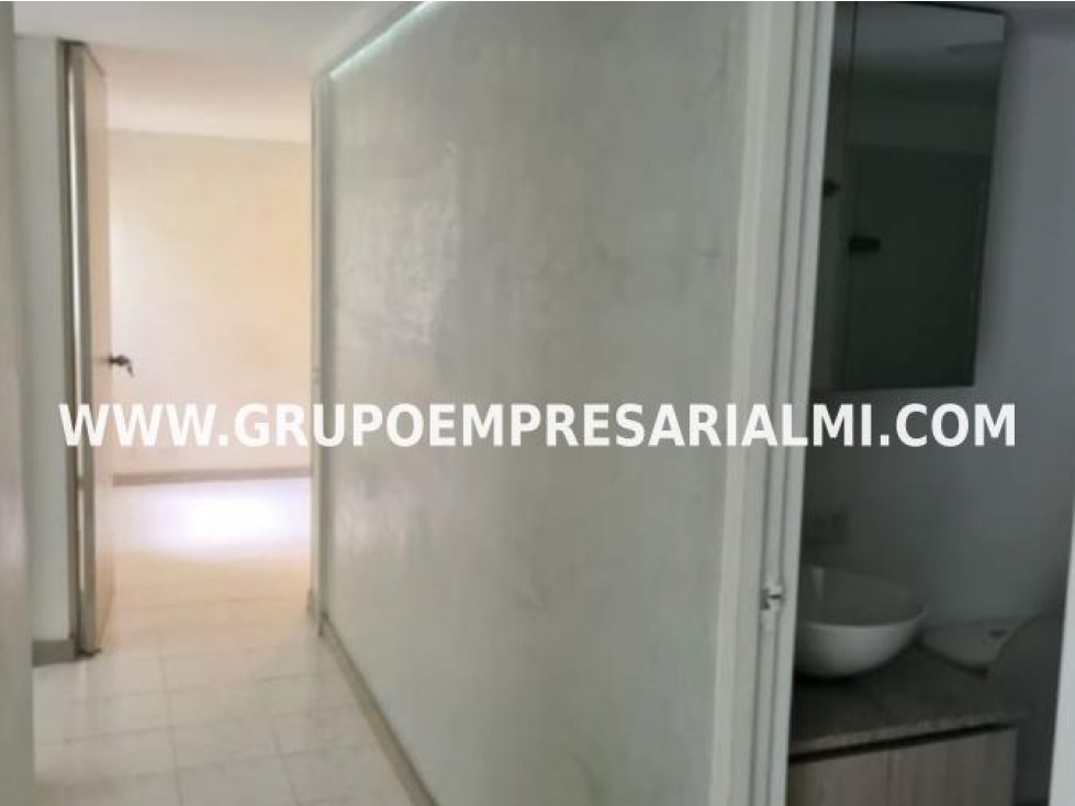 ESPECTACULAR APARTAMENTO EN VENTA - SECTOR LOMA DEL INDIO COD: 32291 — foto 4