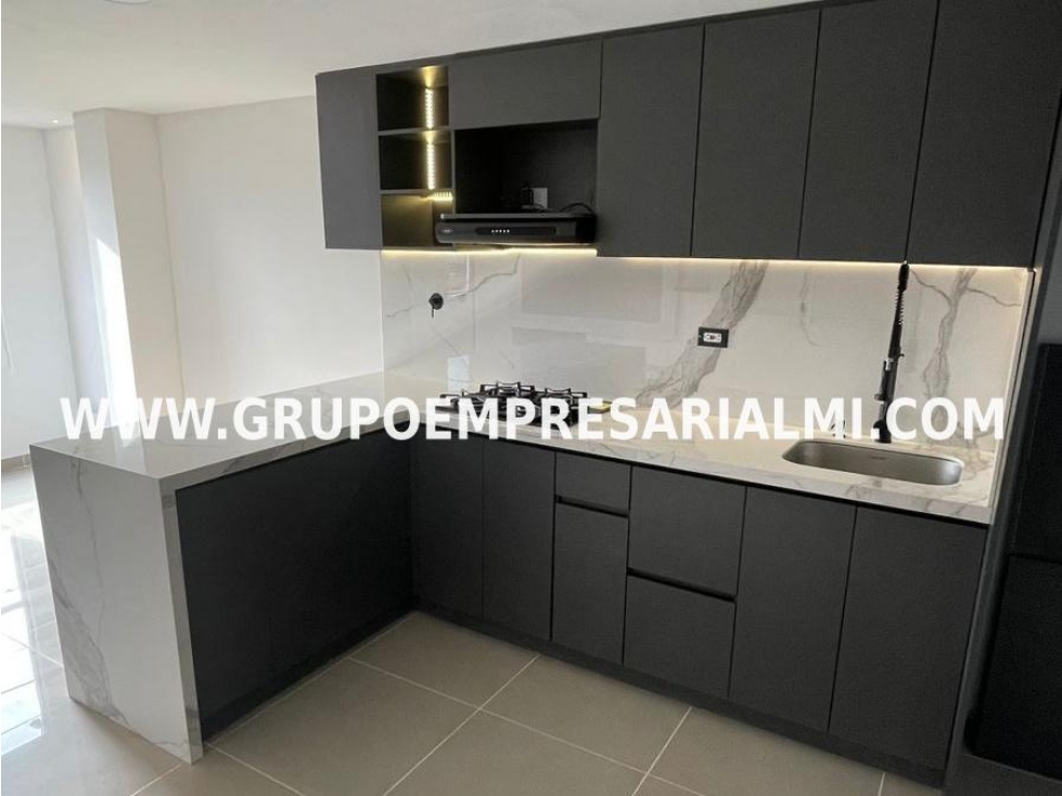 ESPECTACULAR APARTAMENTO EN VENTA - SECTOR VILLA HERMOSA COD: 32692 — foto 3