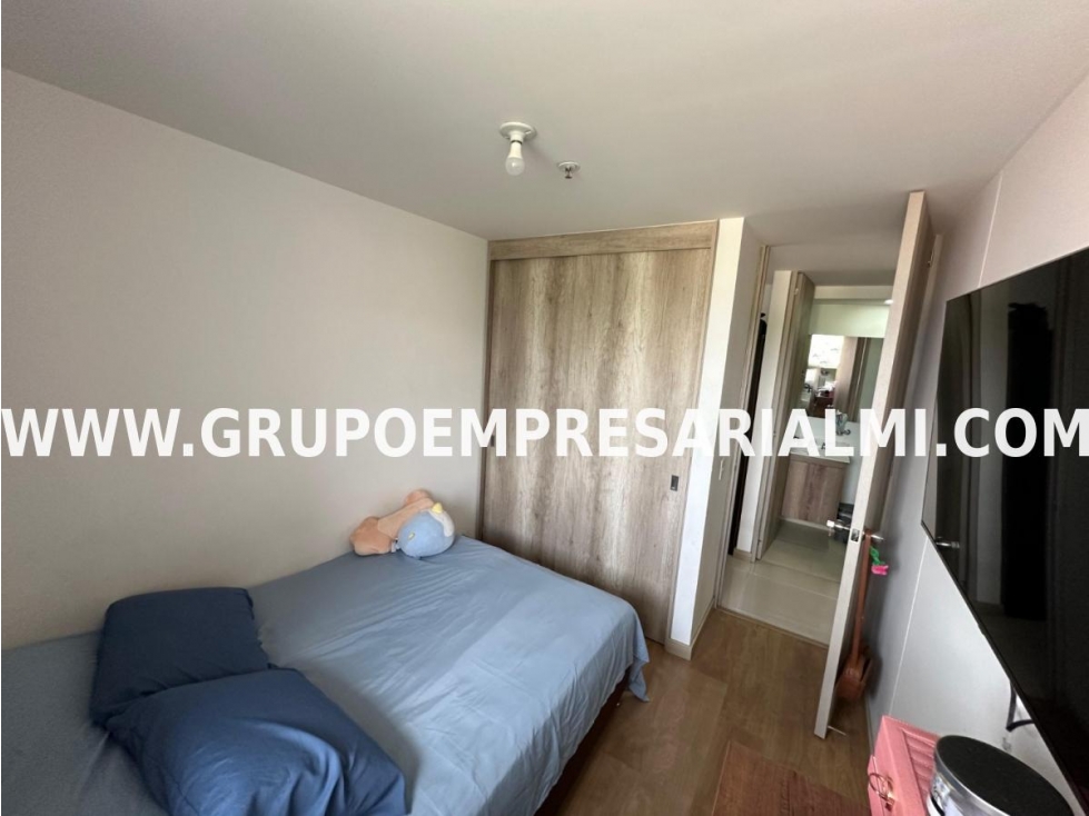 ESPECTACULAR APARTAMENTO EN VENTA - SECTOR LOS COLORES COD: 32794 — foto 5