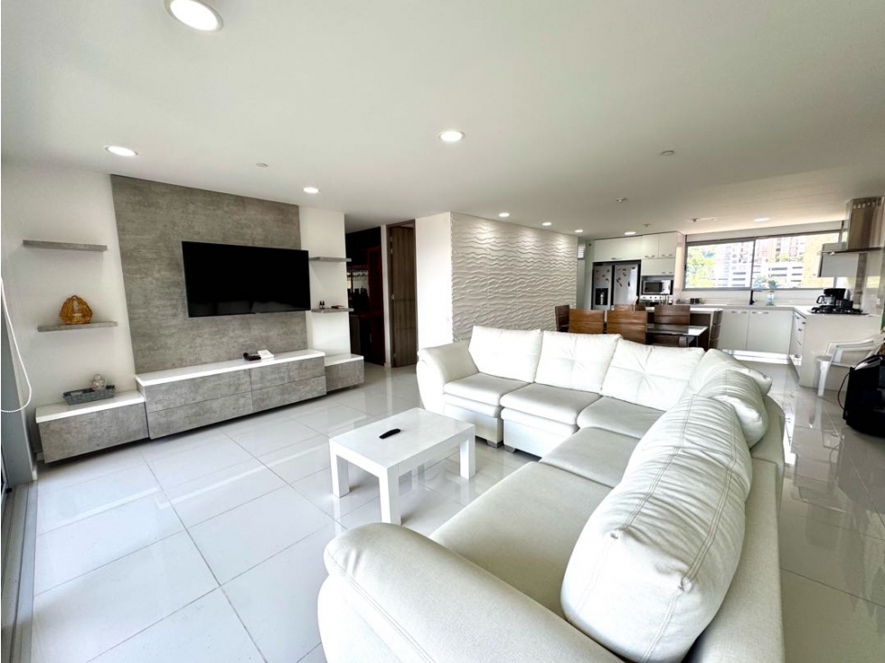Espectacular apartamento en venta Loma de las Brujas Envigado