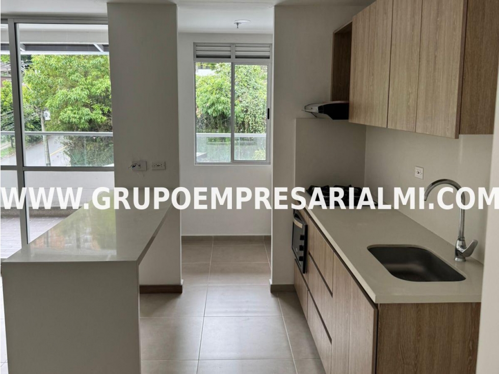 ESPECTACULAR APARTAMENTO EN VENTA - SECTOR LOMA DEL BARRO COD: 33797 — foto 2