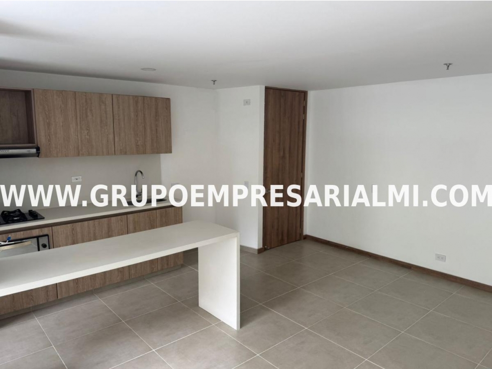 ESPECTACULAR APARTAMENTO EN VENTA - SECTOR LOMA DEL BARRO COD: 33797 — foto 3