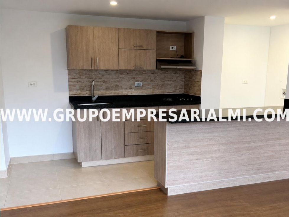 ESPECTACULAR APARTAMENTO EN VENTA - SECTOR CAÑAVERALEJO COD: 33816