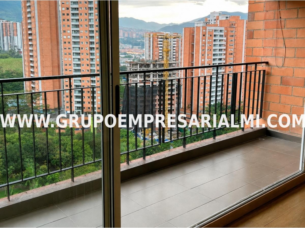 ESPECTACULAR APARTAMENTO EN VENTA - SECTOR CAÑAVERALEJO COD: 33816 — foto 3