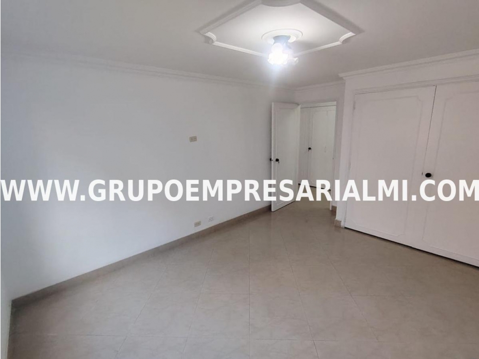 ESPECTACULAR APARTAMENTO EN VENTA SECTOR LAURELES COD: 33972 — foto 3