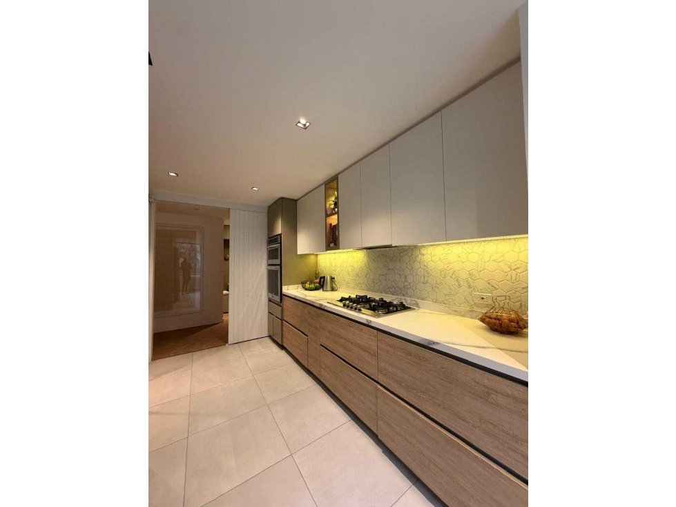 ESPECTACULAR APARTAMENTO EN ARRIENDO CERROS ORIENTALES — foto 4