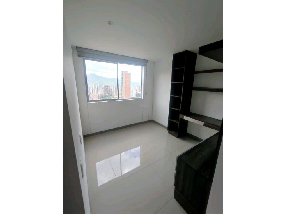 Espectacular Apartamento en zona de alta valorizacion'loma de san jose — foto 6
