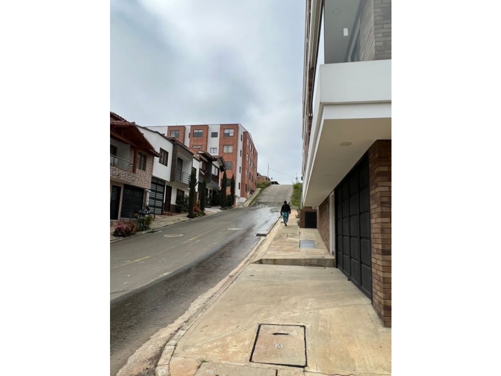 ESPECTACULAR APARTAMENTO ESQUINERO EN VENTA - EL CARMEN DE VÍBORAL ANT