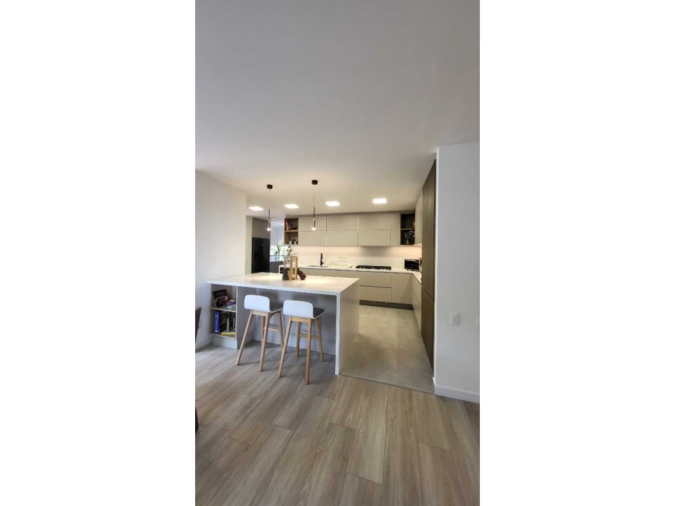 APARTAMENTO EN VENTA SIERRAS.DEL MORAL — foto 3