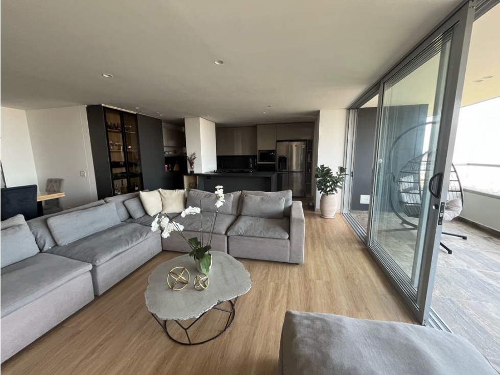 APARTAMENTO DUPLEX CON TERRAZA Y JACUZZI EN ENVIGADO/LOS MESA/ 291MT2 — foto 5