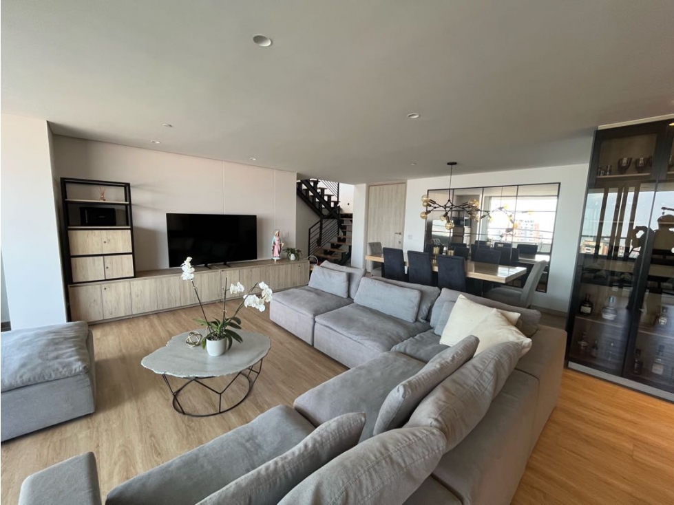 APARTAMENTO DUPLEX CON TERRAZA Y JACUZZI EN ENVIGADO/LOS MESA/ 291MT2 — foto 6