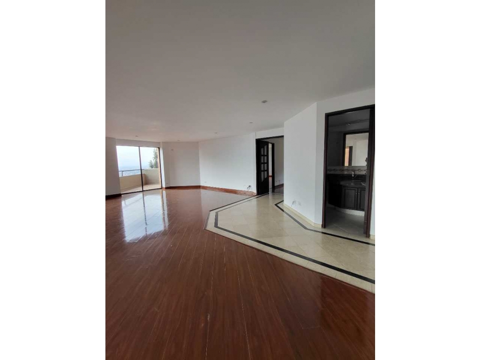 APARTAMENTO EN VENTA SIERRAS DEL MORAL